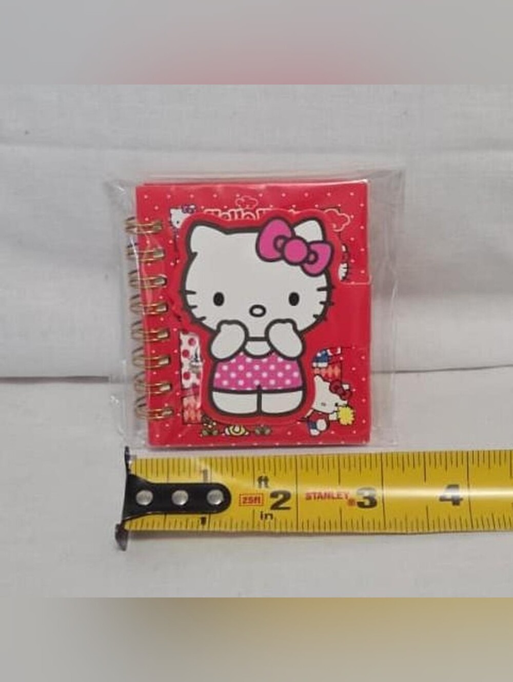 Hello Kitty mini notebook - Picture 4 of 4